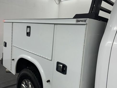 Used 2019 Ford F250 XLT w/ XLT Premium Package image 33