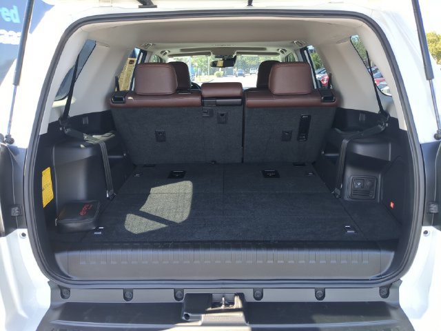 Used 2023 Toyota 4Runner Limited AWD/4WD image 11