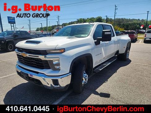 Used 2024 Chevrolet Silverado 3500 LT AWD/4WD image 5
