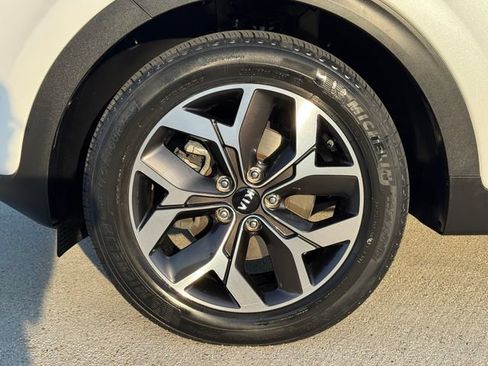 Used 2022 Kia Sportage EX w/ EX Technology Package AWD/4WD image 10