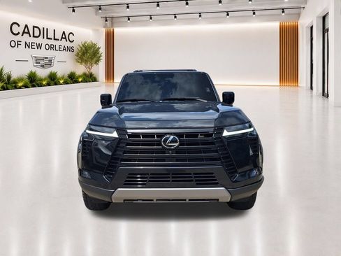 Used 2024 Lexus GX 550 AWD/4WD image 9
