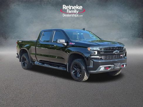 Used 2021 Chevrolet Silverado 1500 LT Trail Boss w/ Convenience Package II AWD/4WD image 3