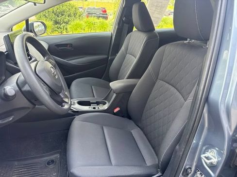 Used 2025 Toyota Corolla LE w/ LE Premium Package AWD/4WD image 15