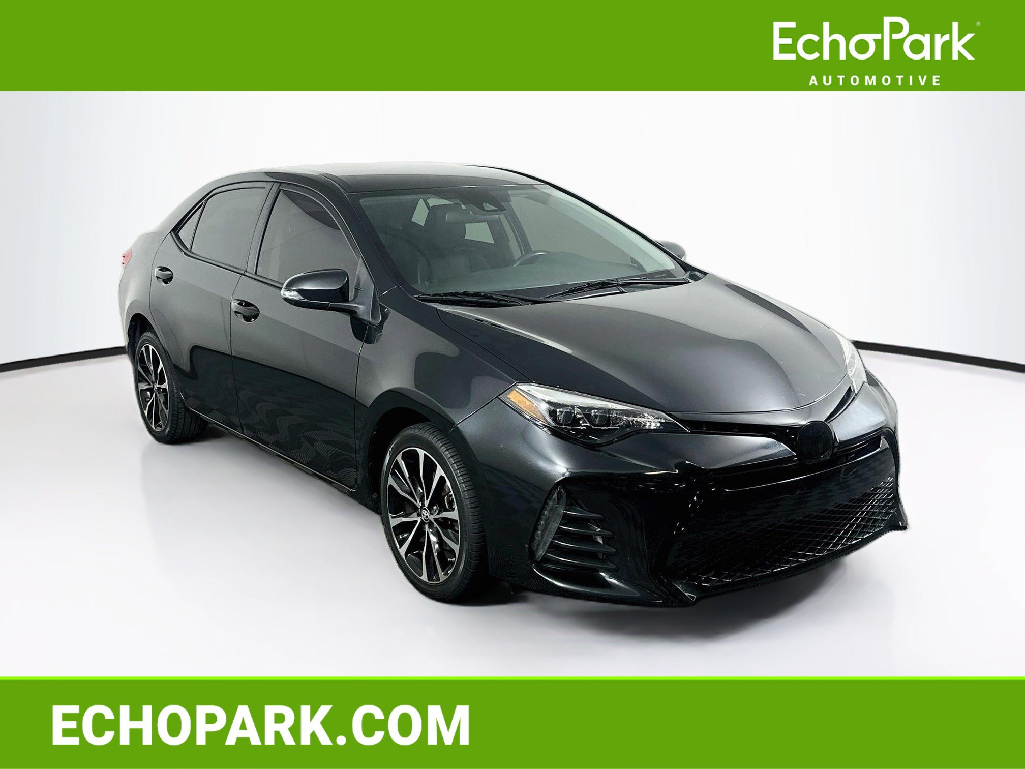 Used 2019 Toyota Corolla SE FWD image 1