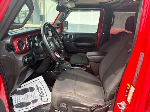 Used 2020 Jeep Wrangler Unlimited Rubicon AWD/4WD image 6
