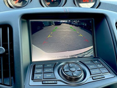 Used 2019 Nissan 370Z NISMO RWD image 22