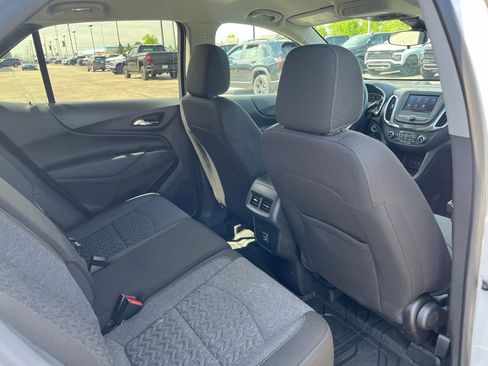 Used 2023 Chevrolet Equinox LT AWD/4WD image 28