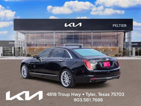 Used 2018 Cadillac CT6 Premium Luxury w/ Super Cruise Package AWD/4WD image 4