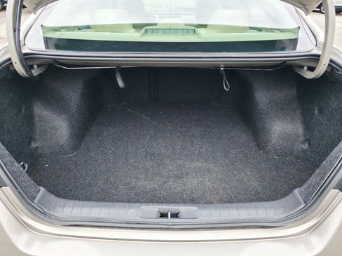 Used 2014 Nissan Altima 2.5 S w/ Display Audio Package FWD image 12
