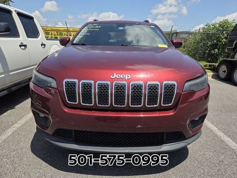 Used 2019 Jeep Cherokee Latitude Plus FWD image 10