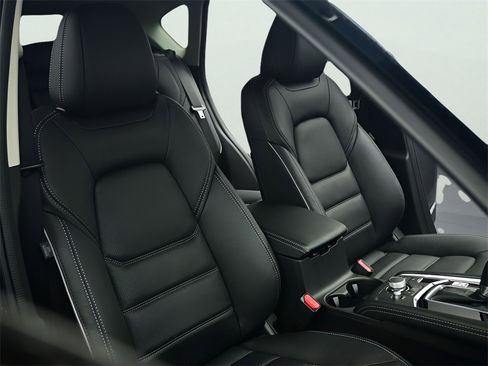 New 2025 MAZDA CX-5 AWD 2.5 S w/ Premium Plus Pkg image 5