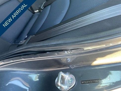 Used 2020 Toyota Yaris LE FWD image 16