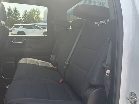 Used 2024 Chevrolet Silverado 2500 LT AWD/4WD image 19