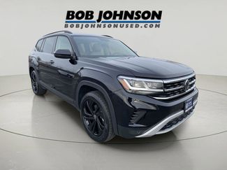 Used 2023 Volkswagen Atlas SE w/ Black Wheel Package video 1