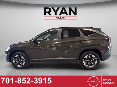 Used 2025 Hyundai Tucson SEL image 14