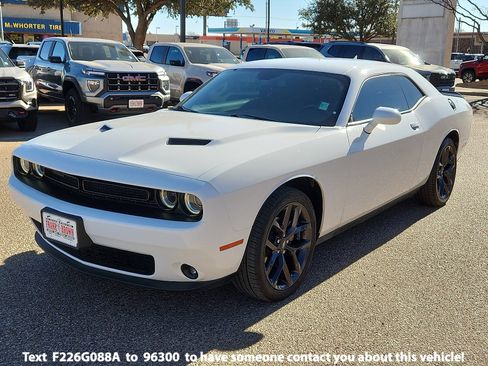 Used 2022 Dodge Challenger SXT w/ Blacktop Package image 1