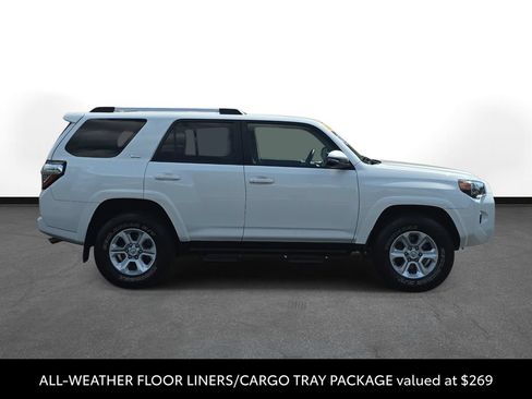 Used 2020 Toyota 4Runner SR5 Premium AWD/4WD image 5