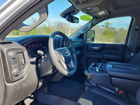 Used 2025 GMC Sierra 3500 Pro w/ 1SA Pro Safety Plus Package image 15