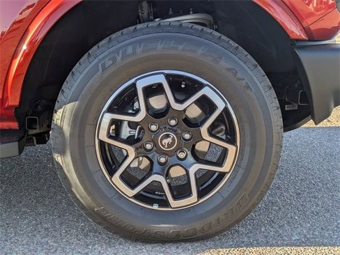 Certified 2023 Ford Bronco Outer Banks image 10