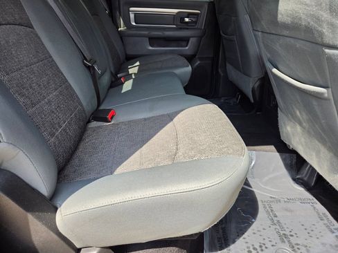 Used 2017 RAM 1500 Big Horn AWD/4WD image 18
