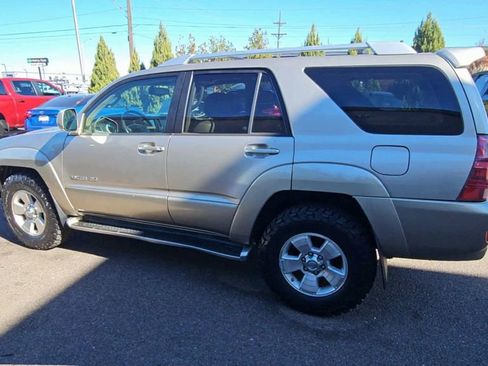 Used 2004 Toyota 4Runner Limited image 5