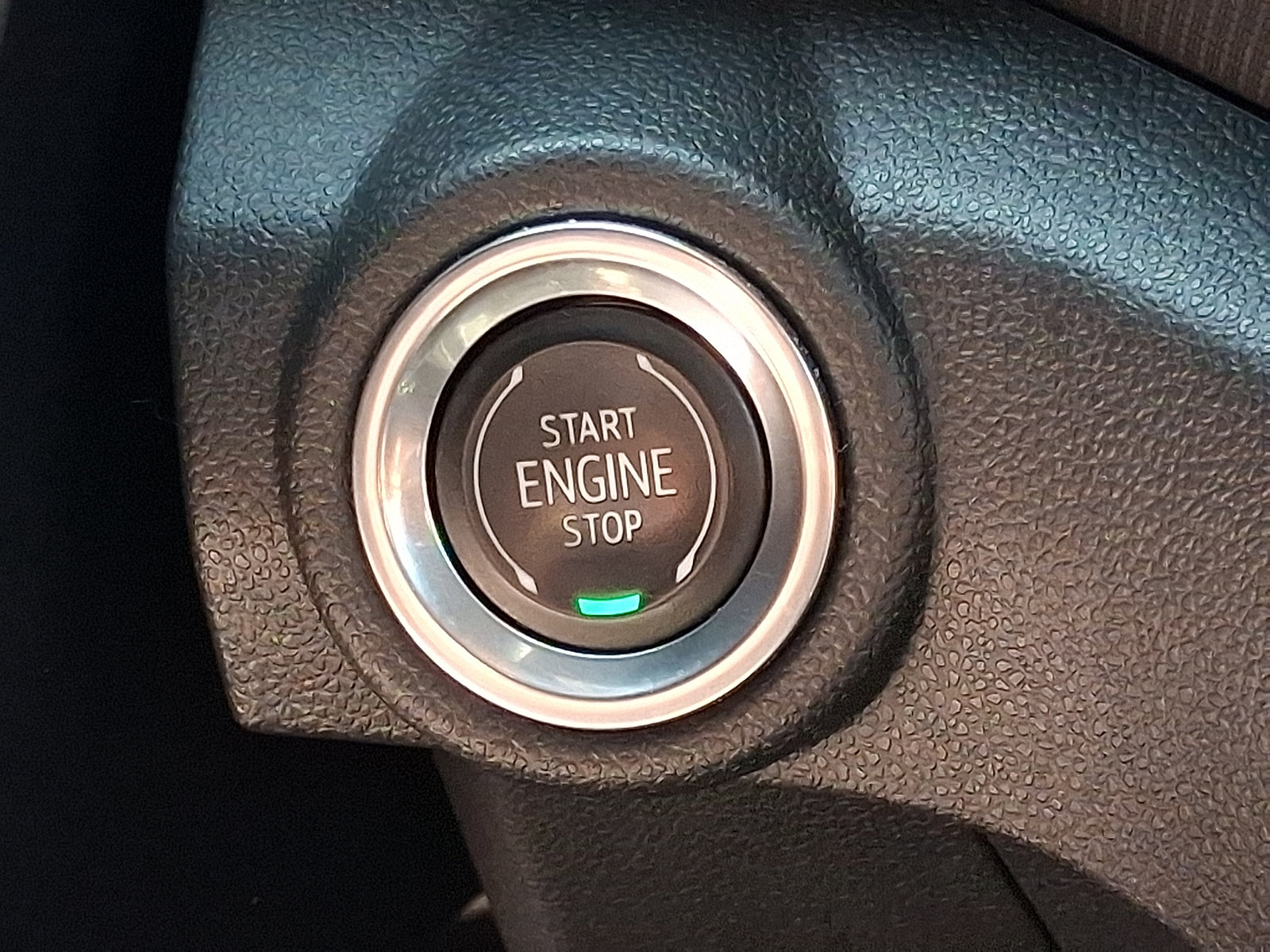 Certified 2021 Chevrolet TrailBlazer LT w/ Convenience Package FWD image 24
