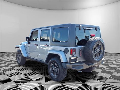 Used 2017 Jeep Wrangler 75th Anniversary image 8