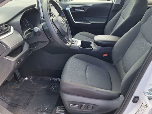 Used 2024 Toyota RAV4 XLE image 10