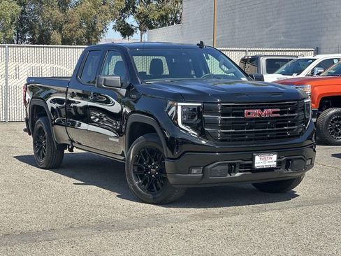 New 2026 GMC Sierra 1500 Elevation AWD/4WD image 1