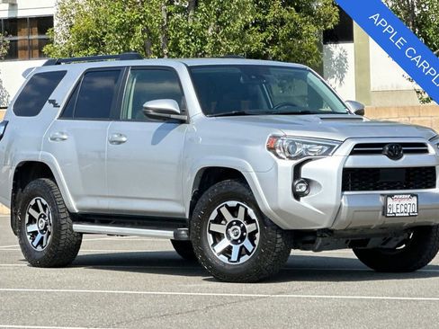 Used 2024 Toyota 4Runner TRD Off-Road Premium w/ Moonroof Package AWD/4WD image 2