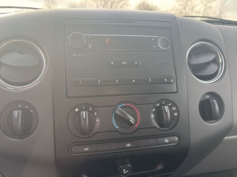 Used 2007 Ford F150 Lariat image 29