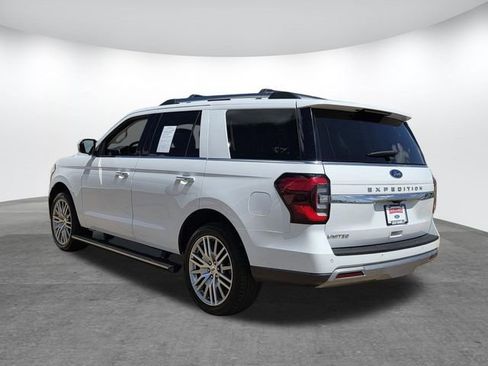Certified 2024 Ford Expedition Limited AWD/4WD image 6