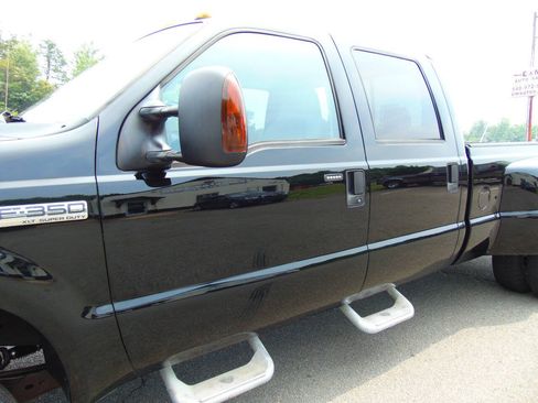 Used 2005 Ford F350 XLT AWD/4WD image 26
