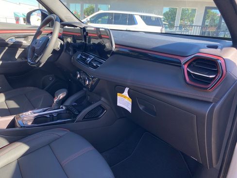 New 2026 Chevrolet TrailBlazer RS w/ Convenience Package image 24
