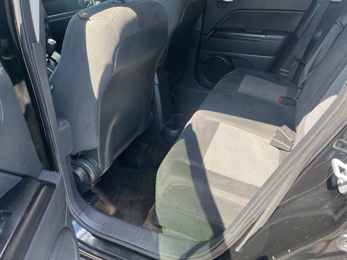 Used 2015 Jeep Patriot Latitude image 22