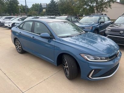 New 2025 Volkswagen Jetta SE