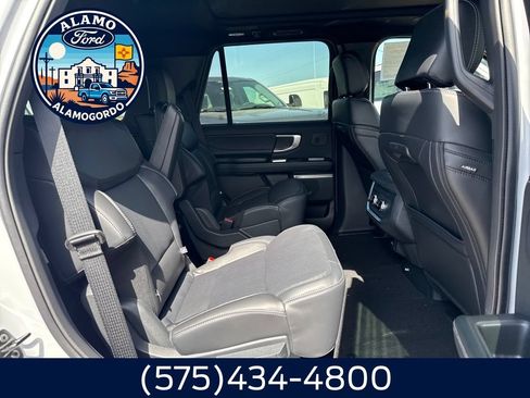 New 2025 Ford Expedition Platinum w/ Stealth Performance Package AWD/4WD image 20