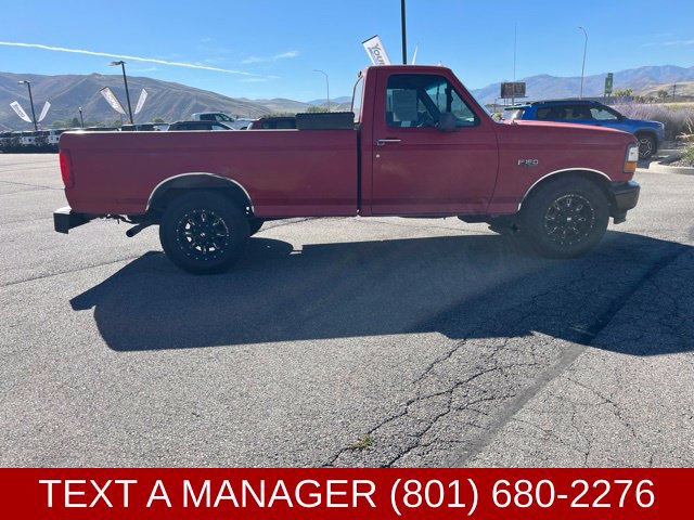 Used 1996 Ford F150 2WD Regular Cab image 2