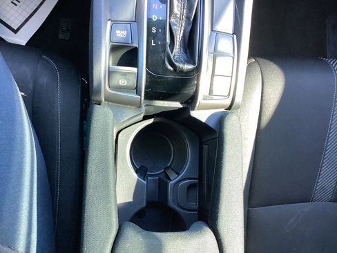 Used 2019 Honda Civic EX image 33