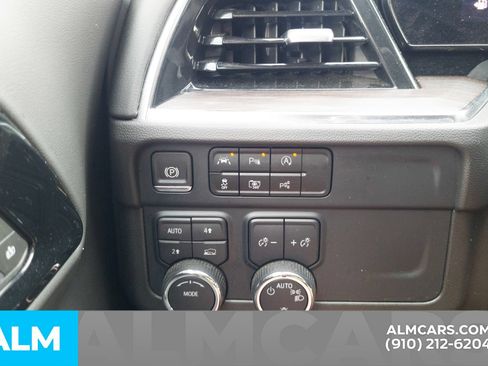 Used 2025 Chevrolet Tahoe LT AWD/4WD image 33
