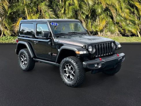 Used 2023 Jeep Wrangler Rubicon image 2