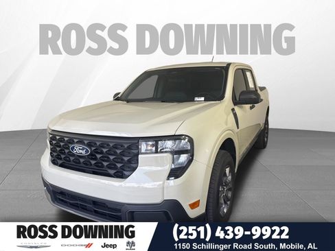 Used 2025 Ford Maverick XLT FWD image 1