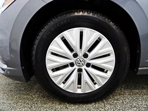Used 2019 Volkswagen Jetta S FWD image 22