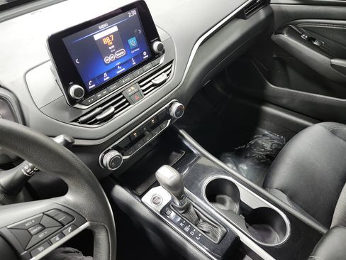 Used 2021 Nissan Altima 2.5 SV image 28