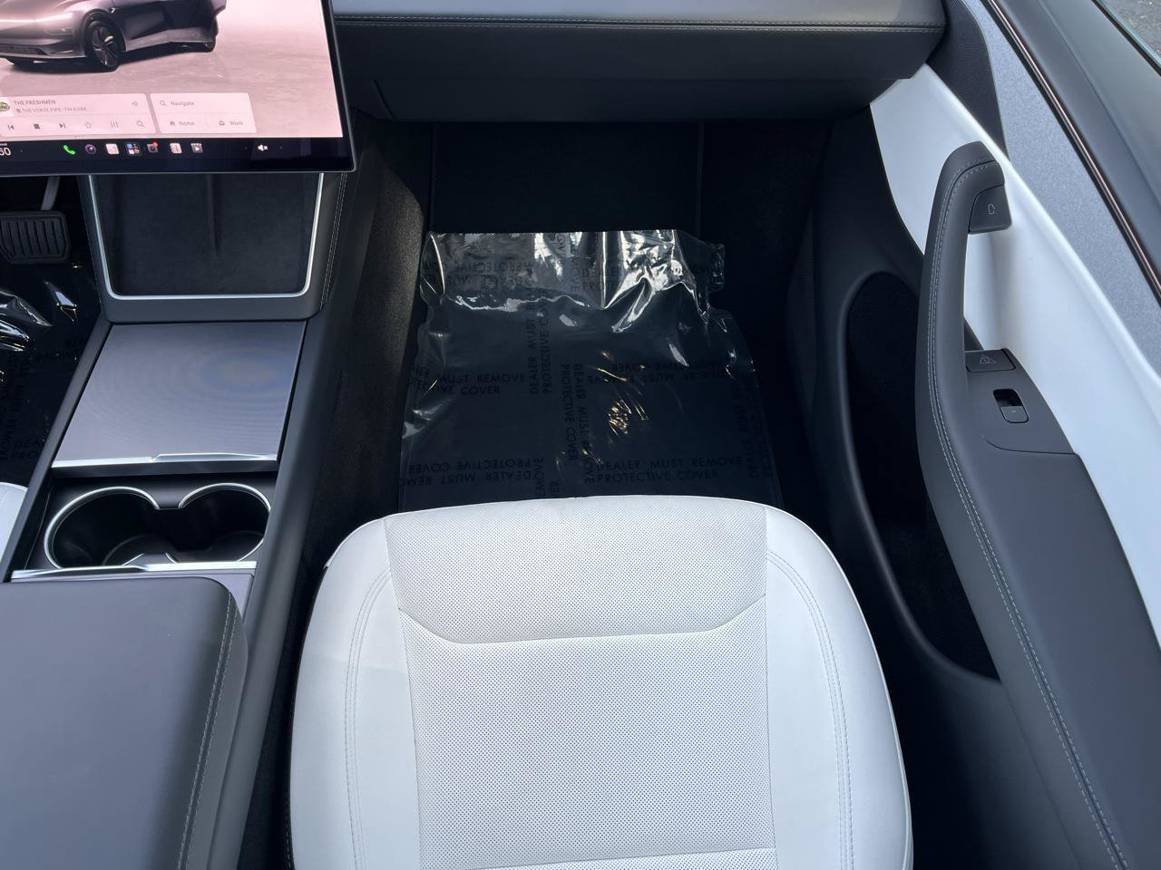 Used 2026 Tesla Model Y Long Range AWD/4WD image 17