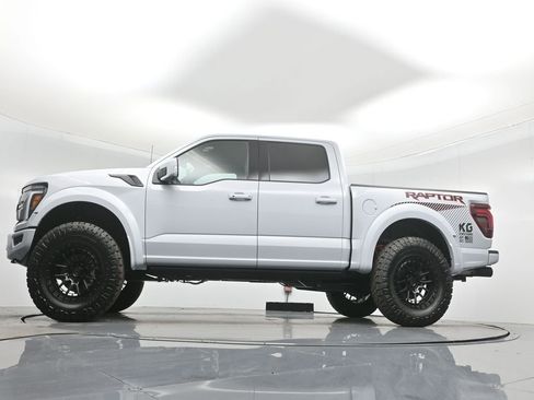 Used 2025 Ford F150 Raptor AWD/4WD image 55