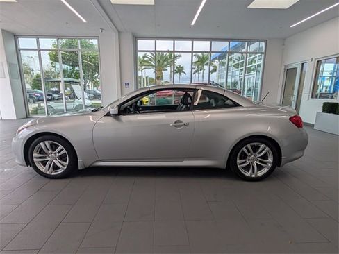 Used 2010 INFINITI G37 Sport w/ Premium Pkg image 4