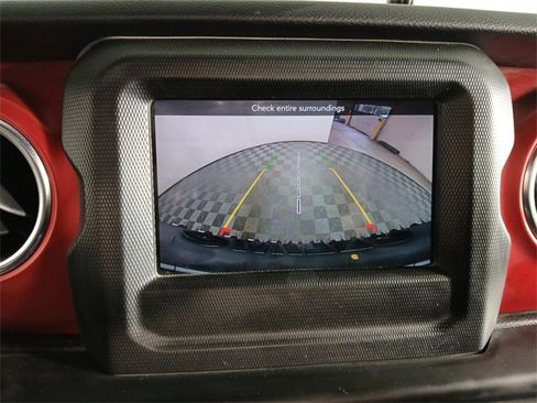 Used 2021 Jeep Wrangler Rubicon image 17