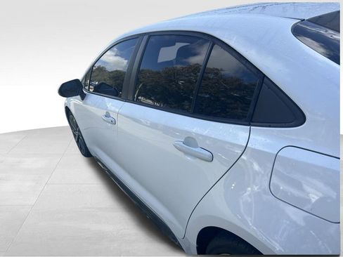 Used 2022 Toyota Corolla SE image 28