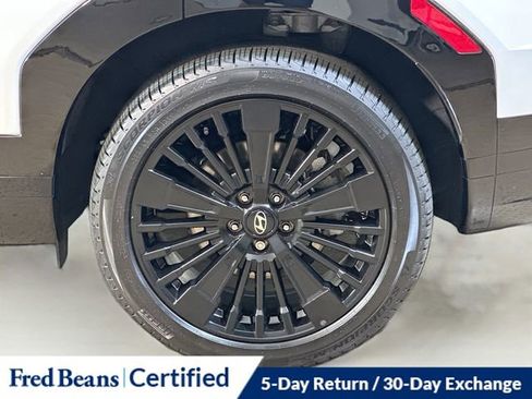 Certified 2025 Hyundai Santa Fe Calligraphy AWD/4WD image 9